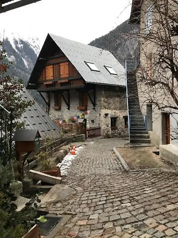 Chalet Pitu - 1-6 People *