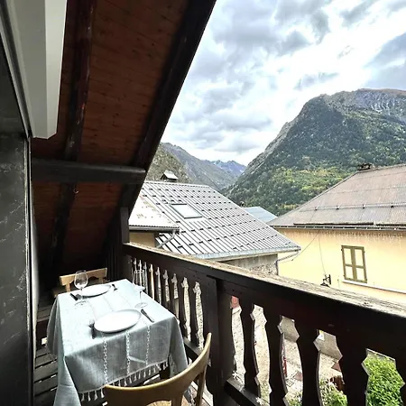 Pitu - 1-6 People Chalet Vénosc